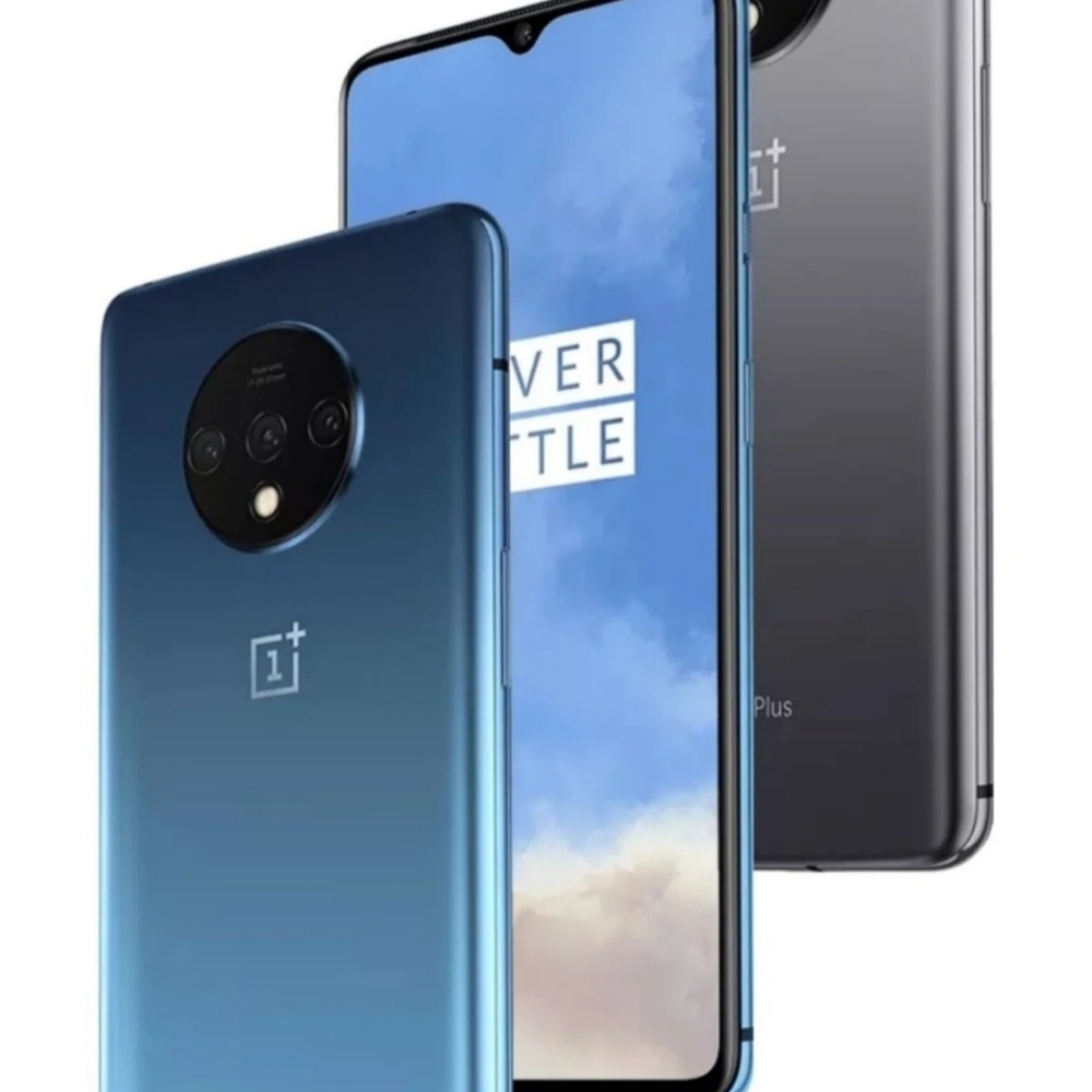 SOLD!!! Phone One Plus 7T NWT